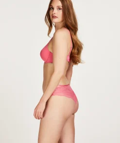 New Brazilian Anna Vrouwen Brazilians & V-Shapes