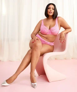Best Sale Brazilian Daisy Vrouwen Brazilians & V-Shapes