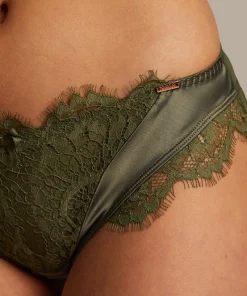 Online Brazilian Hannako Vrouwen Brazilians & V-Shapes