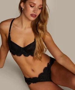Hot Brazilian Hannako Vrouwen Brazilians & V-Shapes