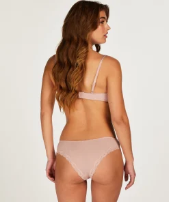 Sale Brazilian Lola Vrouwen Brazilians & V-Shapes