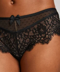 Online Brazilian Marilee Vrouwen Brazilians & V-Shapes