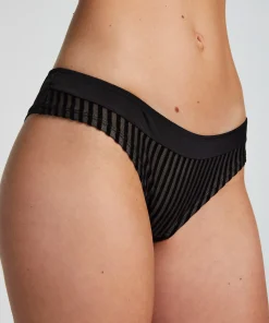 Online Brazilian Pia Vrouwen Brazilians & V-Shapes