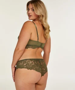 Online Brazilian Shiloh Vrouwen Brazilians & V-Shapes
