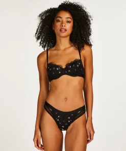 Clearance Brazilian Violet Vrouwen Brazilians & V-Shapes