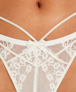 Hot Hoog Uitgesneden String Daisy Vrouwen Strings & Boxerstrings